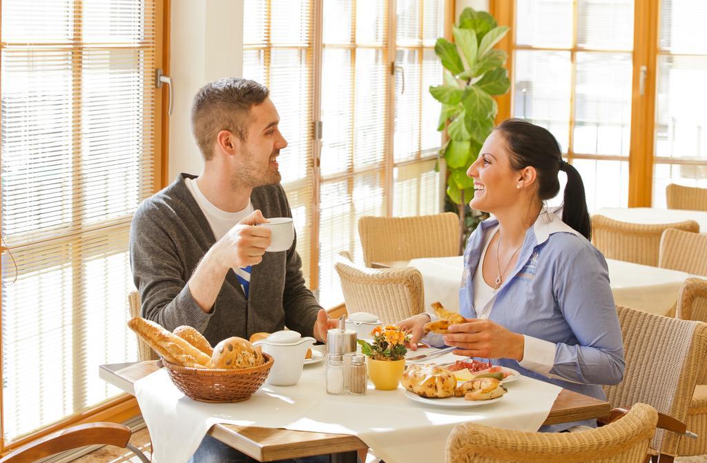 Hotel Binggl Mauterndorf  Ngoại thất bức ảnh